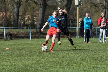 Bild 32 - C-Juniorinnen SV Steinhorst/Labenz - TSV Friedrichsberg-Busdorf : Ergebnis: 5:0